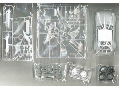 NuNu Porsche 911 SC/RS 1984 Omano ralio nugalėtojas 1/24, plastikinis rinkinys