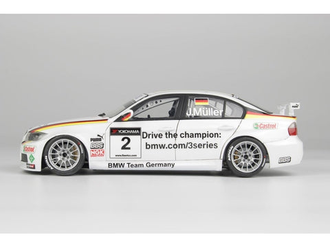 NuNu BMW 320si E90 WTCC 2008 Brands Hatch 1/24 modelio rinkinys