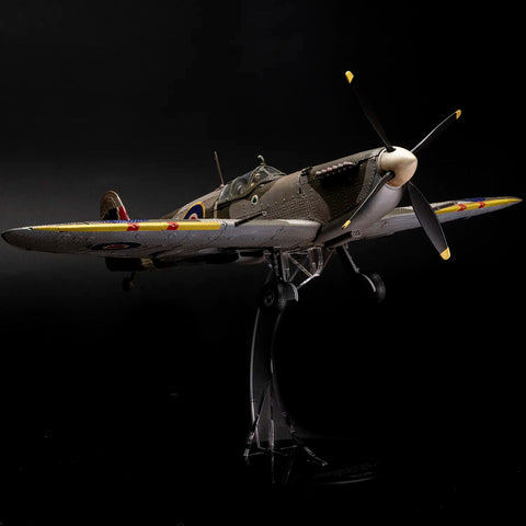 Supermarine Spitfire Mk IXc EN398 – 1:24 kolekcinis PREMIUM lėktuvo modelis (OcCre)