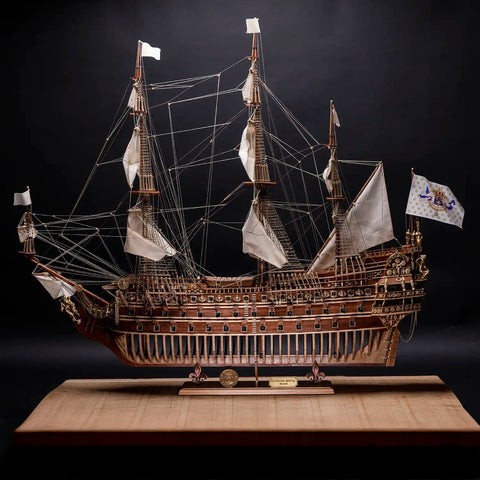 „Soleil Royal“ riboto leidimo muziejinio lygmens modelio rinkinys 1/70