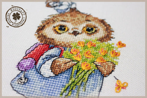Pelėda su gėlėmis – Siuvinėjimo kryželiu rinkinys NeoCraft 9x15 cm