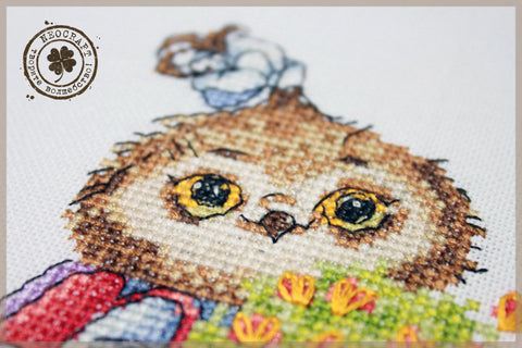 Pelėda su gėlėmis – Siuvinėjimo kryželiu rinkinys NeoCraft 9x15 cm