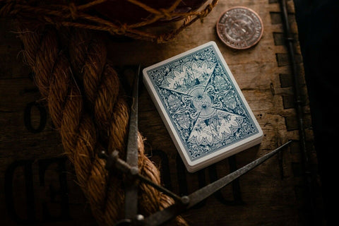 Ellusionist: Pioneers mėlynos žaidimų kortos - HOBI.LT 🇱🇹