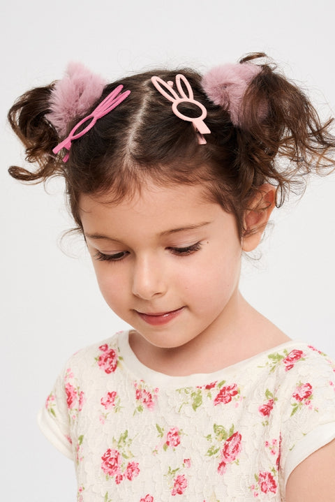 Pūkuota plaukų gumytė Triušelis – mielas aksesuaras mergaitėms