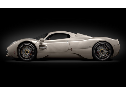 Pocher Pagani Utopia metalinis surenkamas automobilio modelis 1/8 HK120