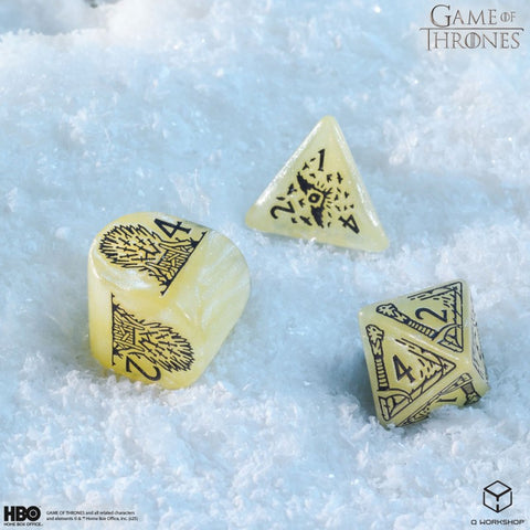 Sostų karų Stark kauliukai – Q-Workshop, 8 vnt., smėlio/juodi