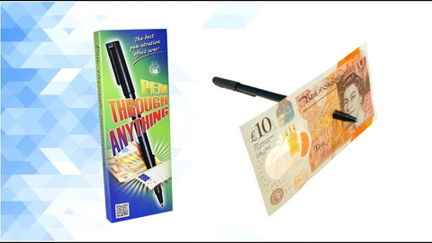 Rašiklis per bet ką: juodas triuko rašiklis su spalvota pakuote ir kampu rodoma demonstracija per £10 banknotą