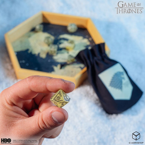 Sostų karų Stark kauliukai – Q-Workshop, 8 vnt., smėlio/juodi