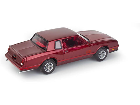 Revell Chevrolet Monte Carlo SS 1987 1:24 plastikinis surenkamas modelis