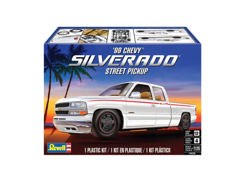 Revell 1999 Chevy Silverado Custom pikapas 1/24, plastikinis modelis