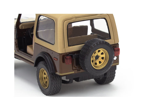 Revell 1977 Jeep CJ-7 1:24 plastikinis surenkamas modelis