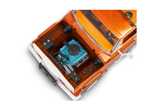 Revell '79 Jeep J-10 pikapas su kemperiu 1/24 surenkamas modelis