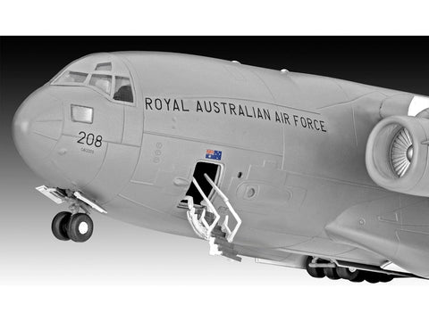 Boeing C-17A Globemaster III surenkamas modelis 1:144