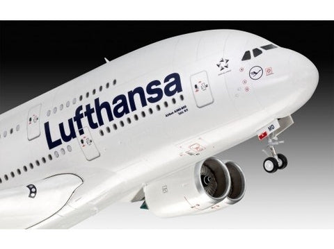 Revell Airbus A380-800 Lufthansa nauja livrea 1/144 surenkamas modelis