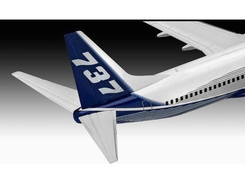 Revell Boeing 737-800 plastikinis modelis 1:288 dovanų rinkinys