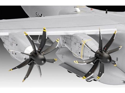 Revell Airbus A400M Atlas 1/72 plastikinis lėktuvo modelis