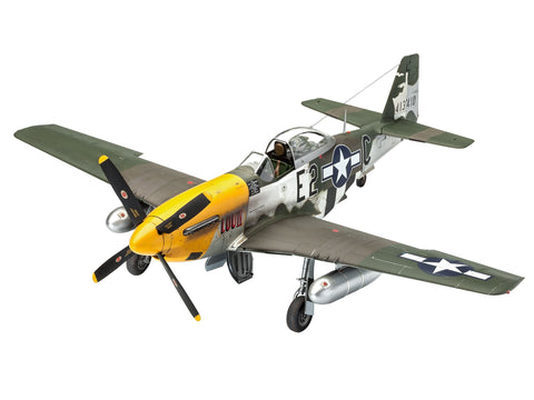Revell P-51D Mustang 1/32 plastikinis surenkamas lėktuvo modelis 30 cm 03944