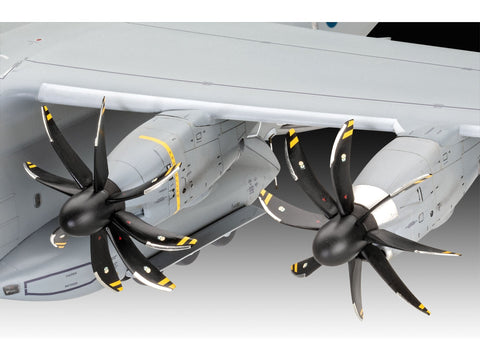 Revell Airbus A400M Atlas RAF 1/72 surenkamas lėktuvas (03822)