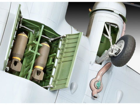 Revell B-17F Memphis Belle 1/72 plastikinis surenkamas lėktuvo modelis