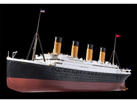 Revell R.M.S. Titanic laivas 1/600 plastikinis Click System