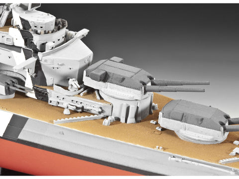 Revell Bismarck mūšinis laivas 1:700 – plastikinis surinkimo modelis (05098)