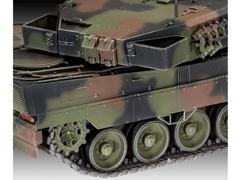 Revell Leopard 2 A6/A6NL tankas 1/35 – dovanų rinkinys su dažais, klijais