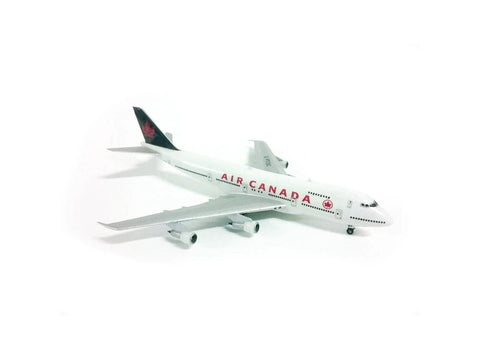 Revell Boeing 747-200 Air Canada dovanų rinkinys 1:390