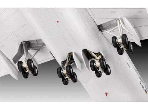 Revell Boeing 747-8 Lufthansa 1/144 – surenkamas lėktuvo modelis, nauja livrea