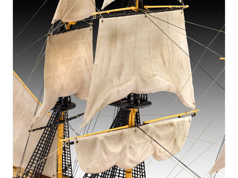 Revell HMS Victory laivo modelio dovanų rinkinys 1:225 su dažais ir klijais