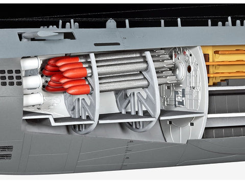 Revell Type XXI vokiečių povandeninis laivas 1/144 su interjeru