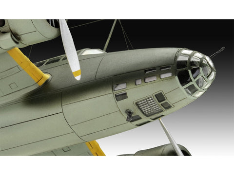 Revell Mitsubishi Ki-21-Ia Sally 1/72 plastikinis lėktuvo modelis