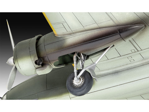 Revell Mitsubishi Ki-21-Ia Sally 1/72 plastikinis lėktuvo modelis