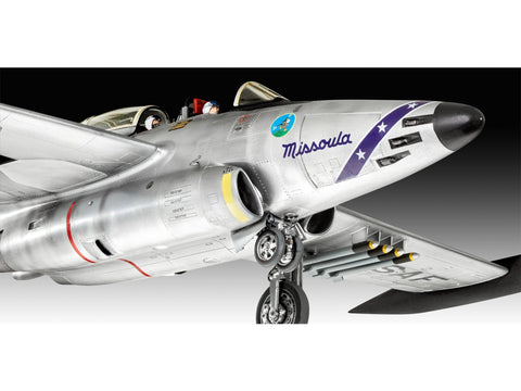 Revell Northrop F-89 Scorpion 1/48 – 75-mečio dovanų komplektas