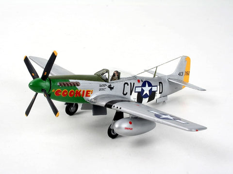 Karinis lėktuvo modelis P-51D Mustang 1/72, plastikinis rinkinys