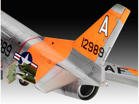 Revell F-86D Dog Sabre 1/48 plastikinis lėktuvo modelis