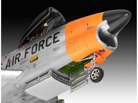 Revell F-86D Dog Sabre 1/48 plastikinis lėktuvo modelis