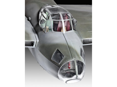 Revell De Havilland Mosquito Mk.IV 1/32 plastiko lėktuvo surinkimo rinkinys
