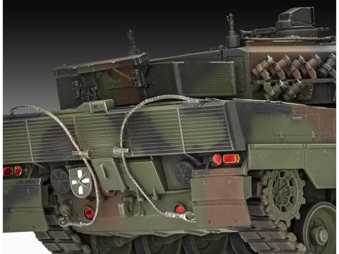 Revell Leopard 2A6MA2 1/35 dovanų rinkinys „70 metų Bundeswehr“