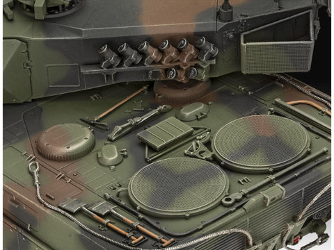 Revell Leopard 2A6MA2 1/35 dovanų rinkinys „70 metų Bundeswehr“