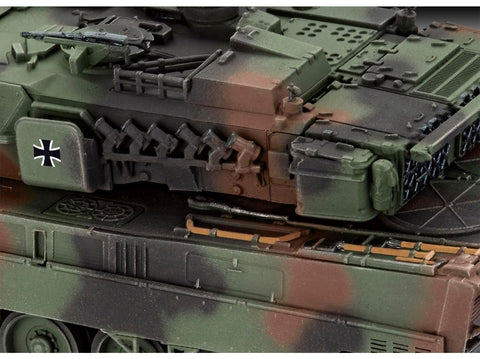 Revell Leopard 2A7V tanko modelis 1/72 – plastikinis surinkimo rinkinys