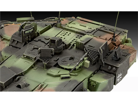 Revell Leopard 2A7A1 1/35 plastikinis tanko modelis