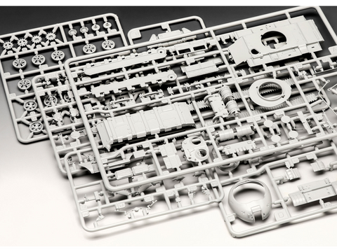Revell T-55A/AM tanko rinkinys su KMT-6/EMT-5 1/72, dažai ir klijai