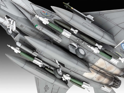Revell F-15E Strike Eagle 1/72 plastikinis lėktuvo modelis