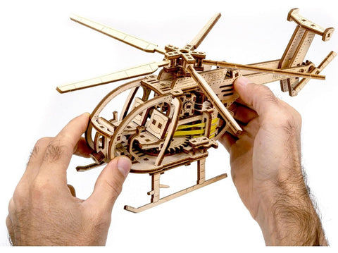 Revell medinis konstruktorius Tiny Adventures: sraigtasparnis 1:30, 152 d.