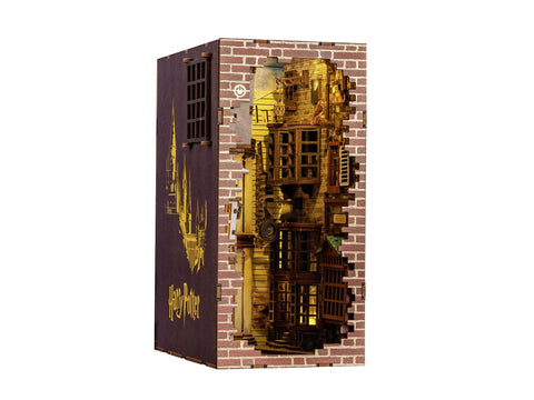 Revell medinis konstruktorius Tiny Adventures: Diagon Alley – Harry Potter