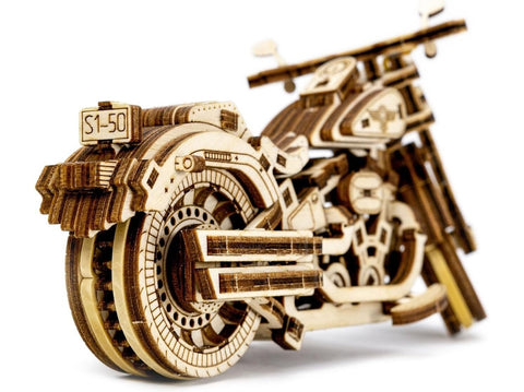 Revell medinis konstruktorius Tiny Adventures Cruiser V-Twin 1:13, 156 detalių
