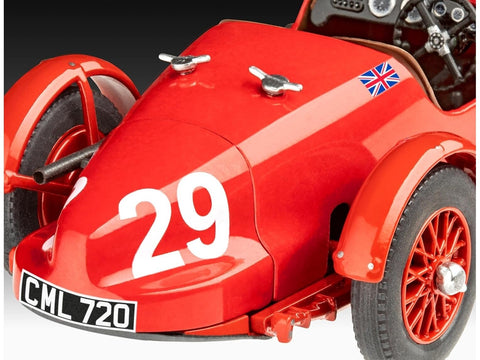 Revell Aston Martin Ulster 1/32 plastikinis automobilio modelis