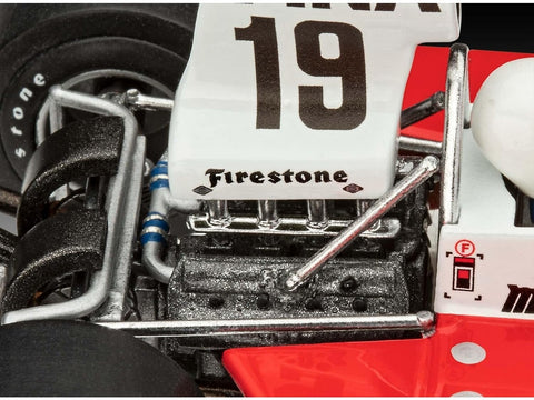 Revell Surtees TS16/03 1:32 surenkamo modelio dovanų rinkinys su dažais