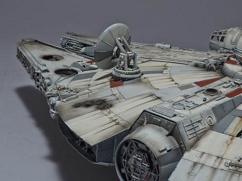 Star Wars Millennium Falcon Perfect Grade 1/72 Bandai 01206 plastikinis modelis