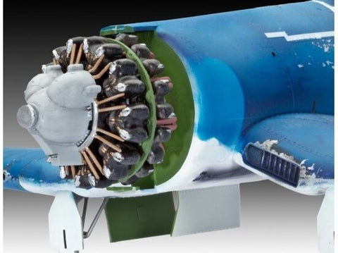 Revell Vought F4U-1A Corsair 1/32 plastikinis lėktuvo surinkimo rinkinys